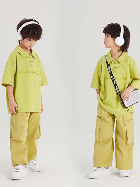 哪吒潮孩2023夏季黄色套装