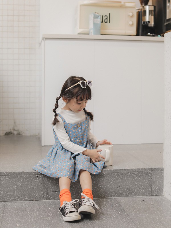 大头儿子小头爸爸2023春夏季蓝色吊带裙