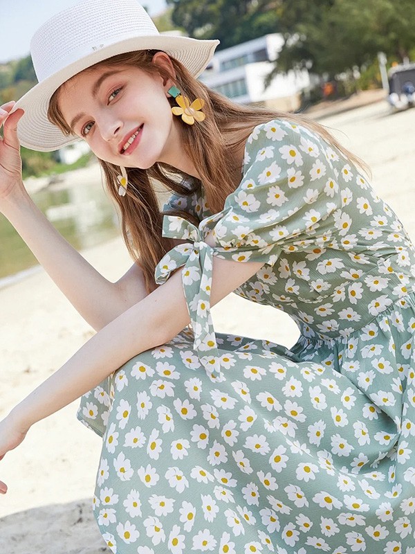 DD女装2023春夏季绿色连衣裙