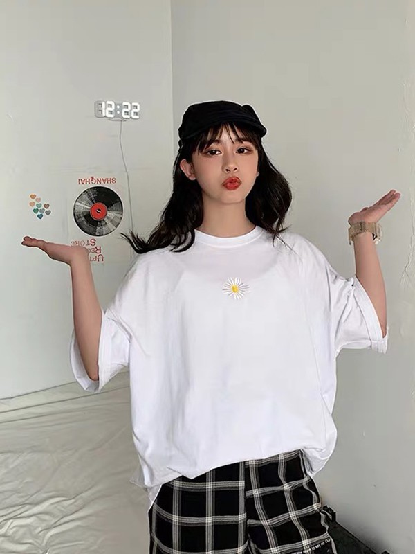 代尔缔诗女装2023春夏季白色T恤