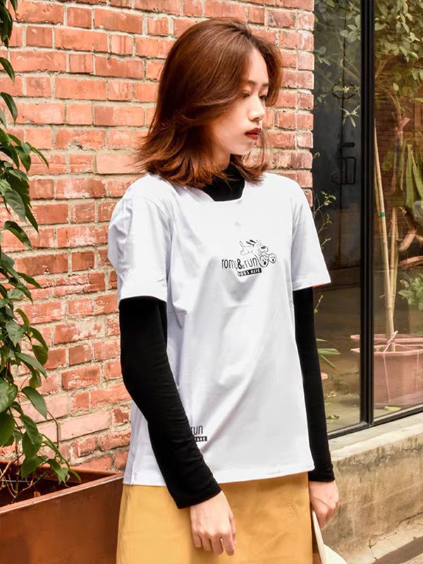 代尔缔诗女装2023春夏季白色T恤