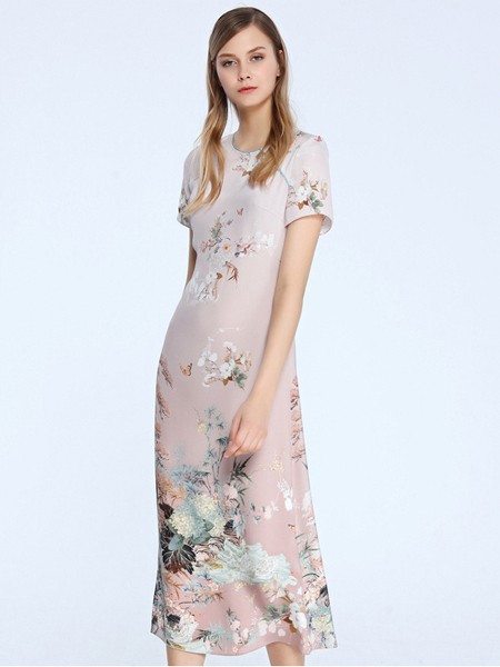 欧柏兰奴女装2023春夏季粉色连衣裙