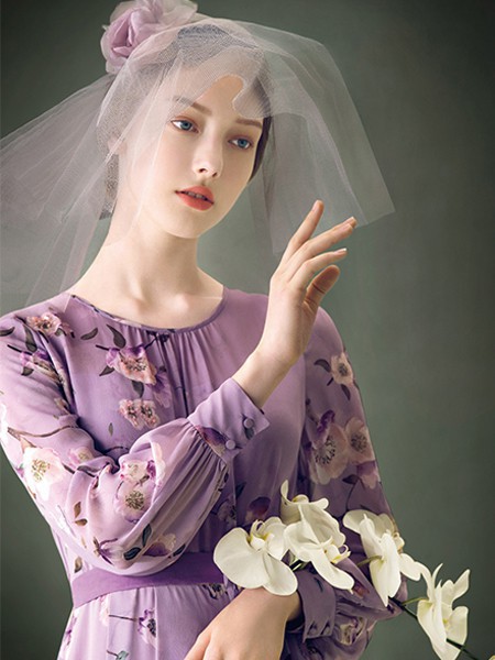 欧柏兰奴女装2022春夏季紫色连衣裙