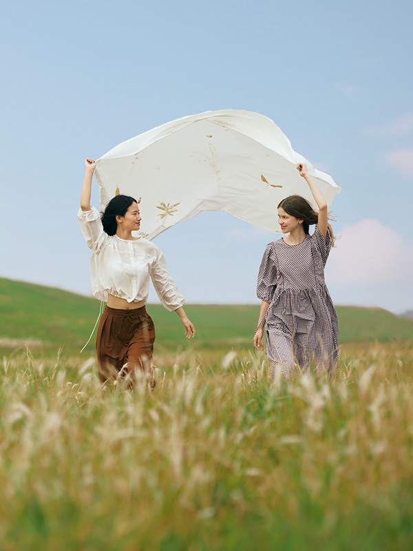 TH2011女装2023春夏季白色T恤