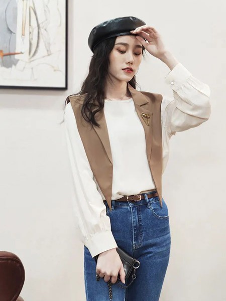 璞秀女装2023春夏季白色T恤