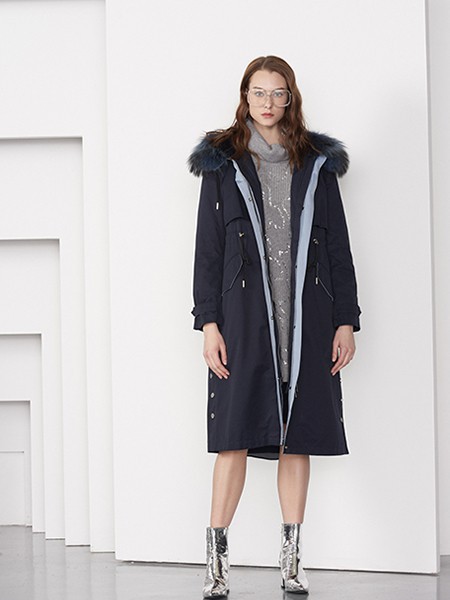 kako女装2022秋冬季黑色派克服