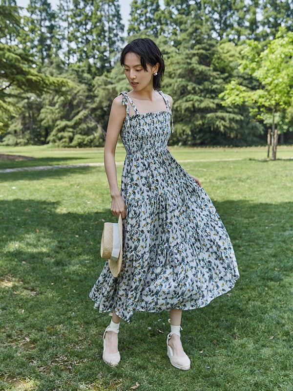 纳薇女装2023春夏季白色吊带裙