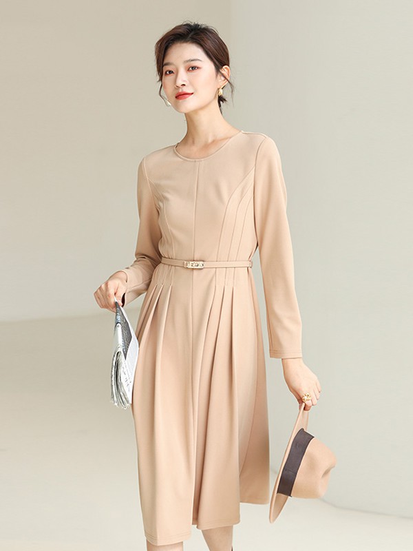 碧可女装2022秋冬季卡其色半身裙