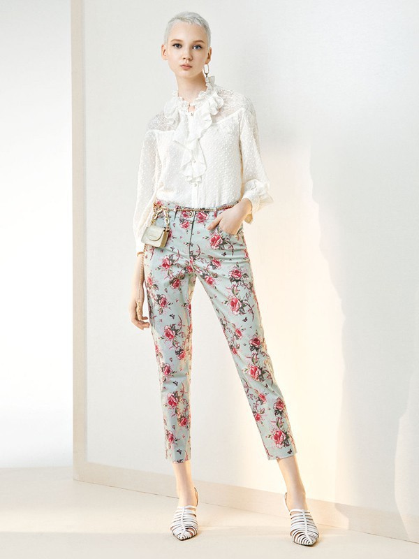 裘堤婼女装2023春夏季白色衬衫