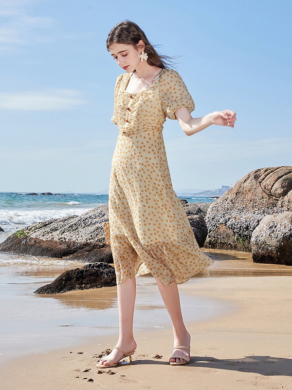 三彩女装2023春夏季黄色连衣裙