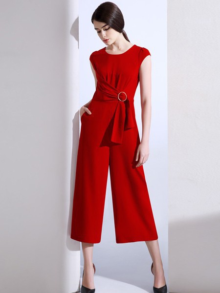 欧若朵尔女装2023春夏季酒红色连体衣