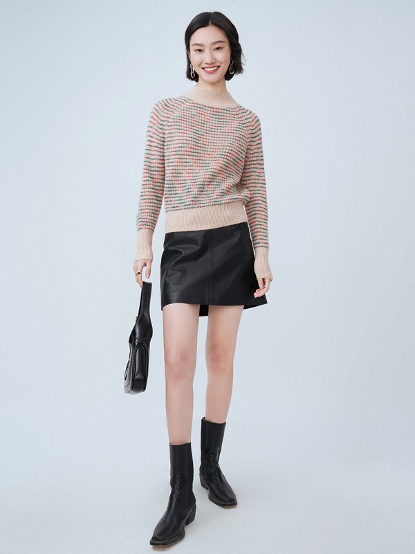 恩裳女装2023春夏季黑色短裙