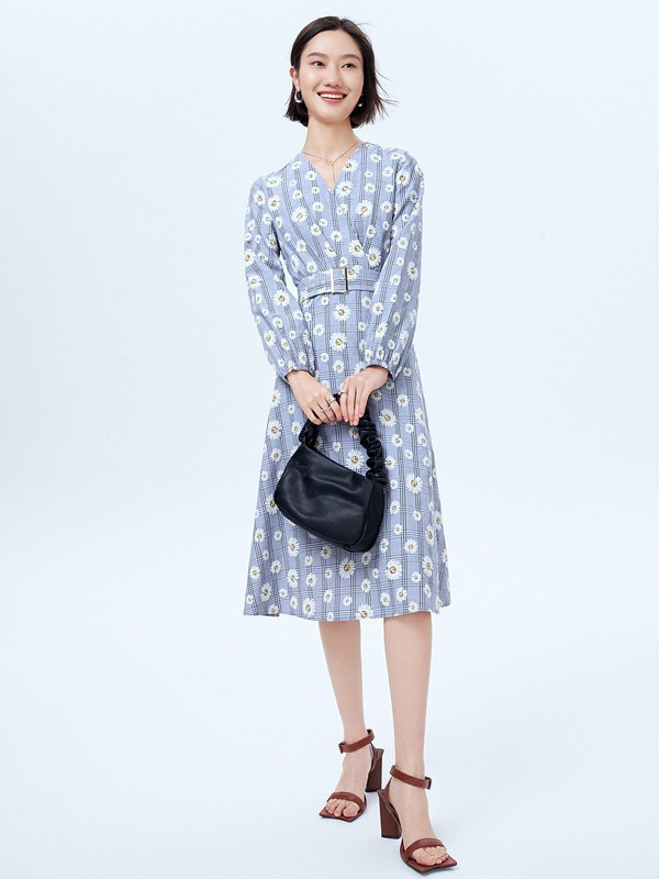 恩裳女装2023春夏季蓝色连衣裙