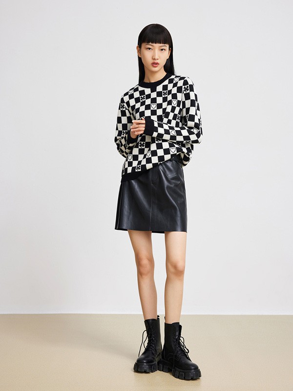 Lily女装2023春夏季黑色短裙