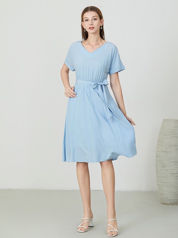 咏仕女装2023春夏季蓝色连衣裙