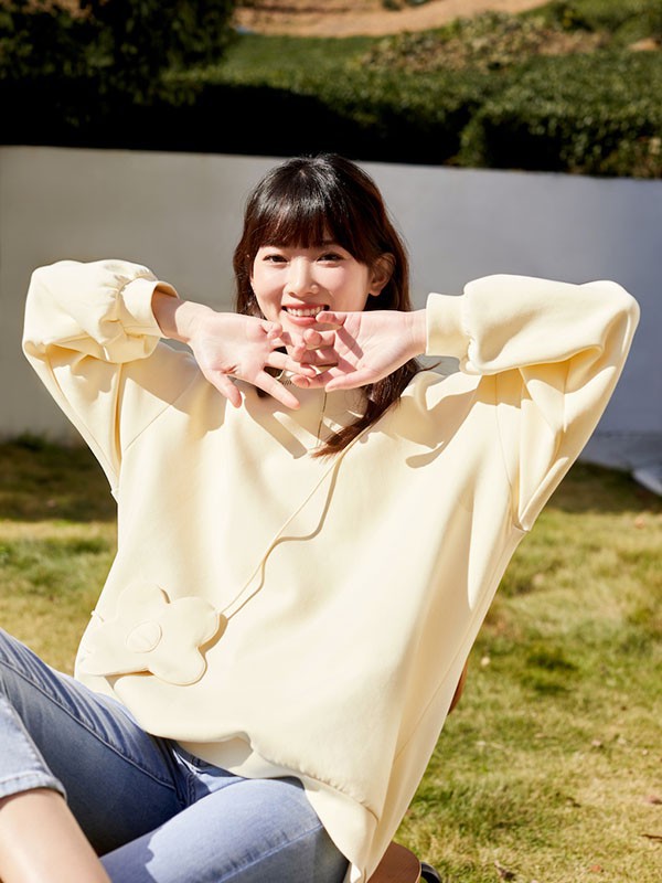 片断女装2023春夏季米色外套