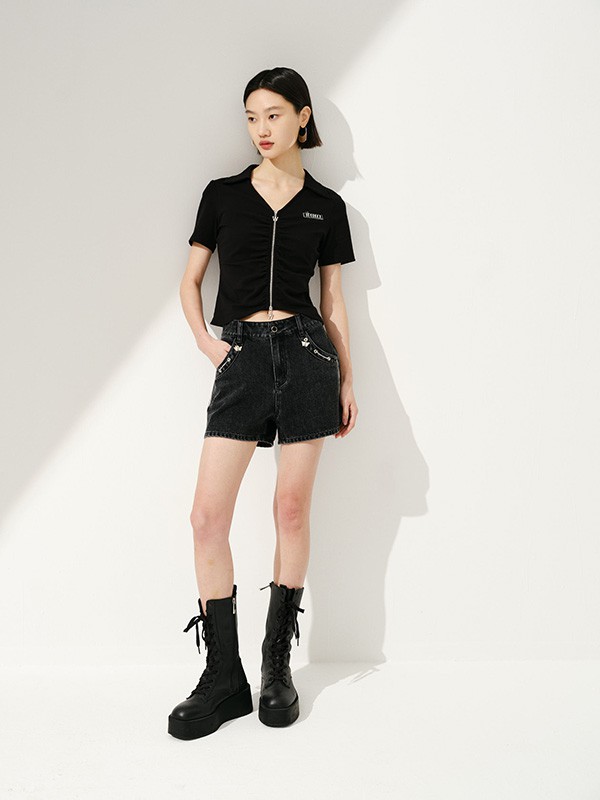 贝茜妮BISELENA女装2023春夏季红色短裤