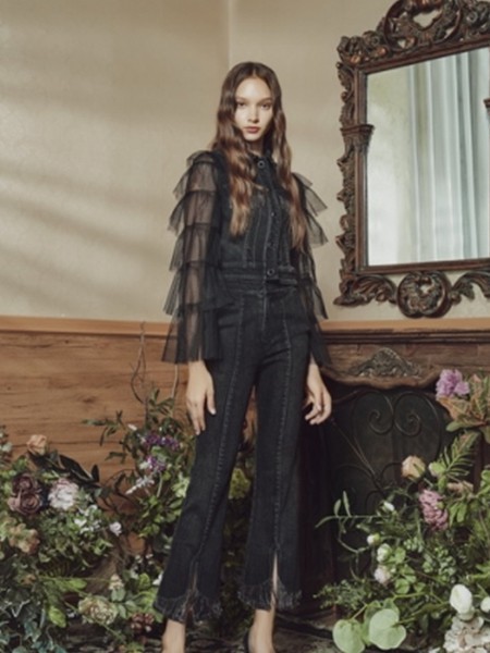 保时霓女装2023春夏季黑色背心