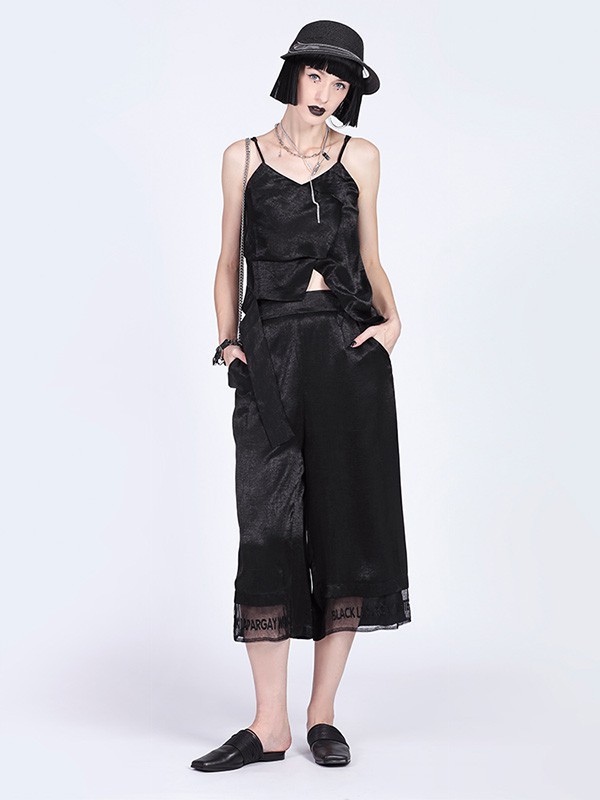 纳帕佳女装2023春夏季黑色背心