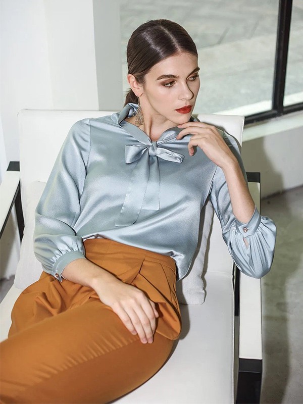 百诗雅兰女装2023春夏季蓝色衬衫