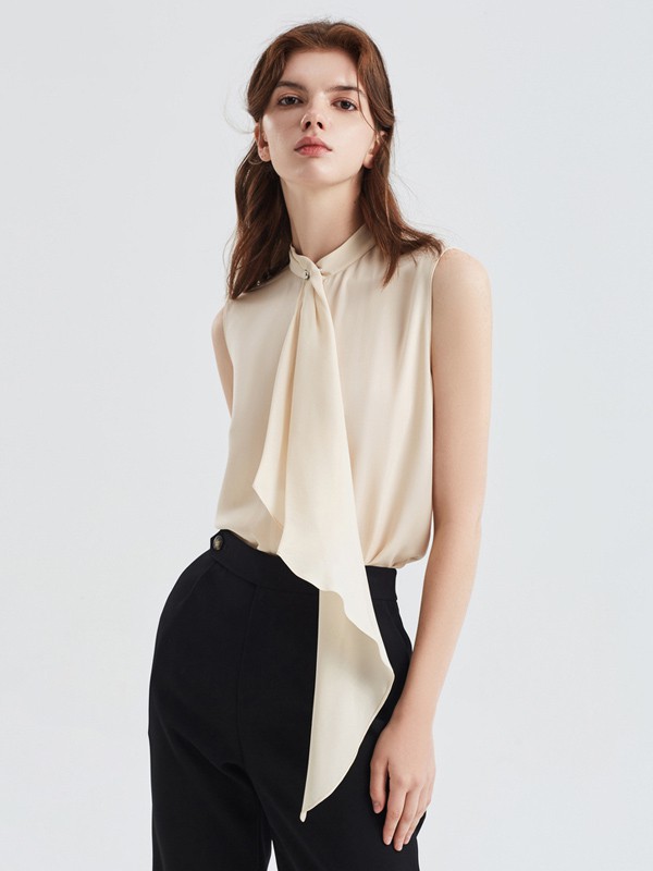 欧碧倩女装2023春夏季米色衬衫