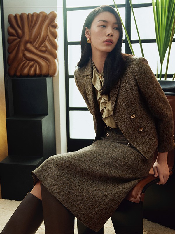 玖姿女装2022秋冬季黑色大衣