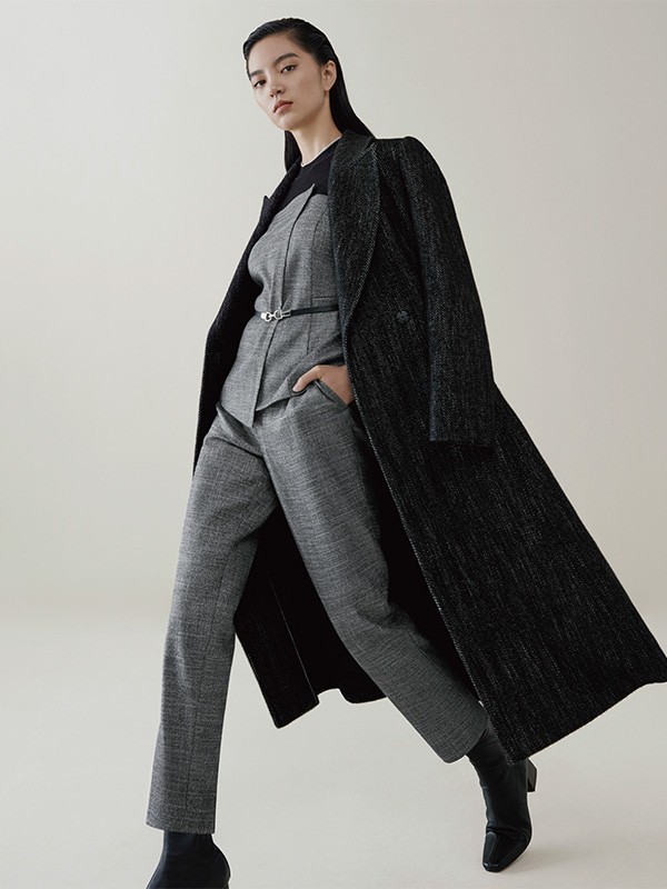 玖姿女装2022秋冬季黑色大衣