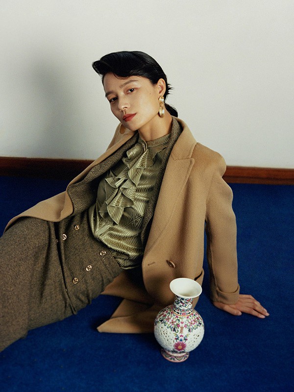 玖姿女装2022秋冬季驼色大衣