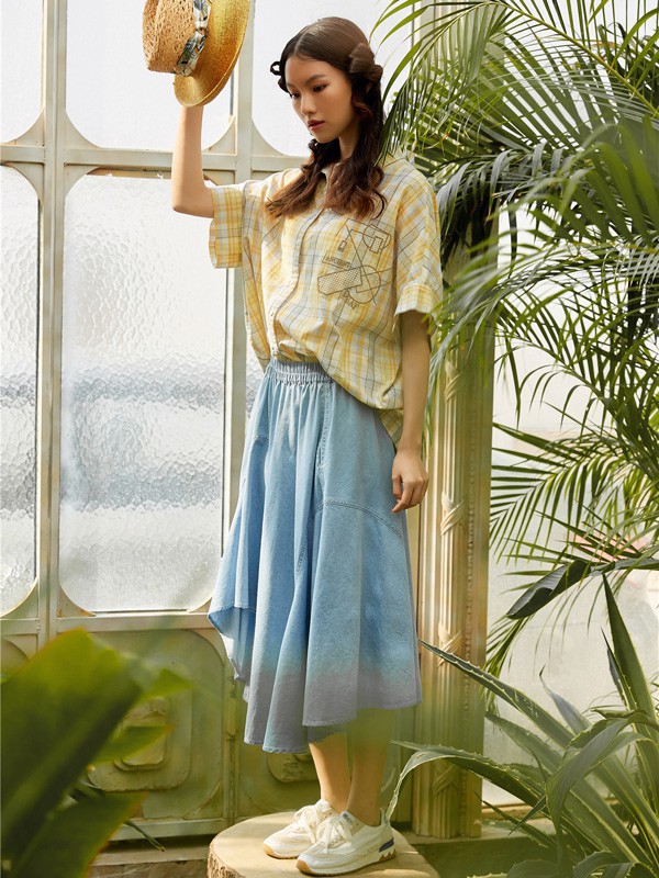 古树叶女装2023春夏季绿色长裙