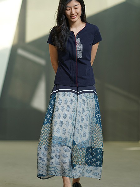 黛英女装2023春夏季蓝色长裙