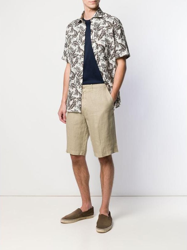 克莱利亚尼男装2023春夏季卡其色短裤