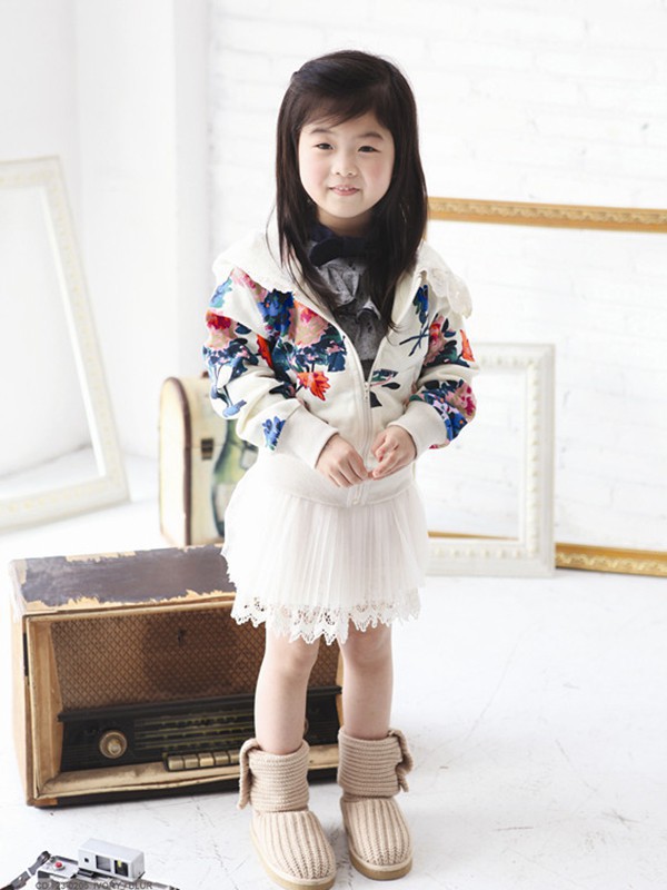 凯莉贝尼斯童装2023春夏季白色短裙