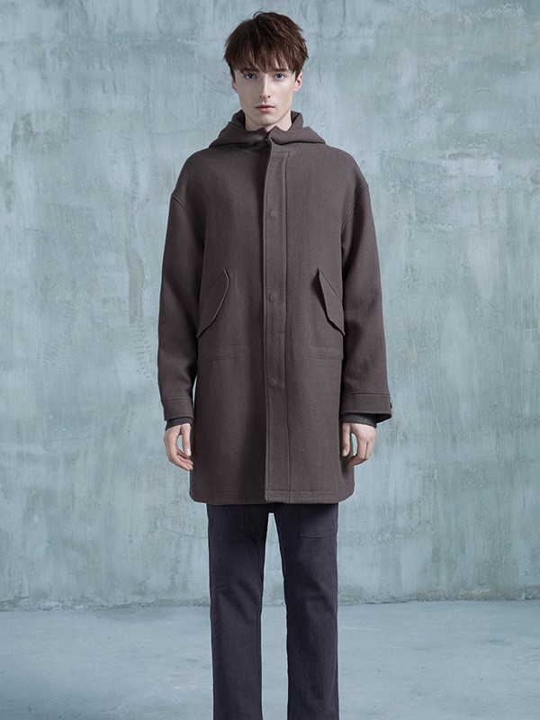 瑞弗史东男装2022秋冬季咖啡色大衣