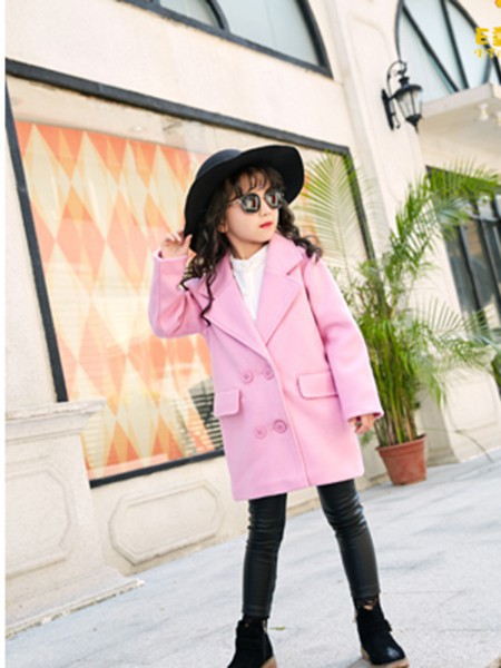 e童依派童装2023春夏季粉色大衣
