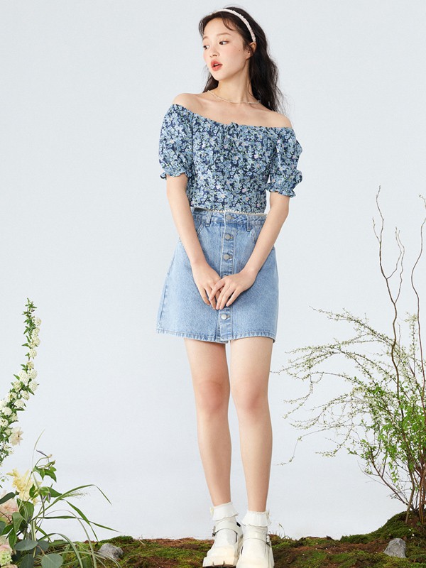 乐町女装2023春夏季蓝色T恤