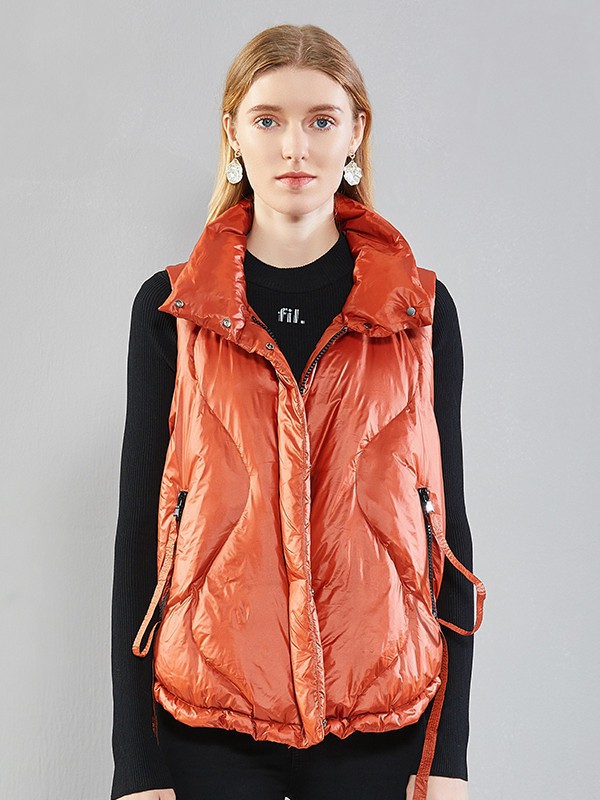 恺诗依女装2022秋冬季黑色T恤