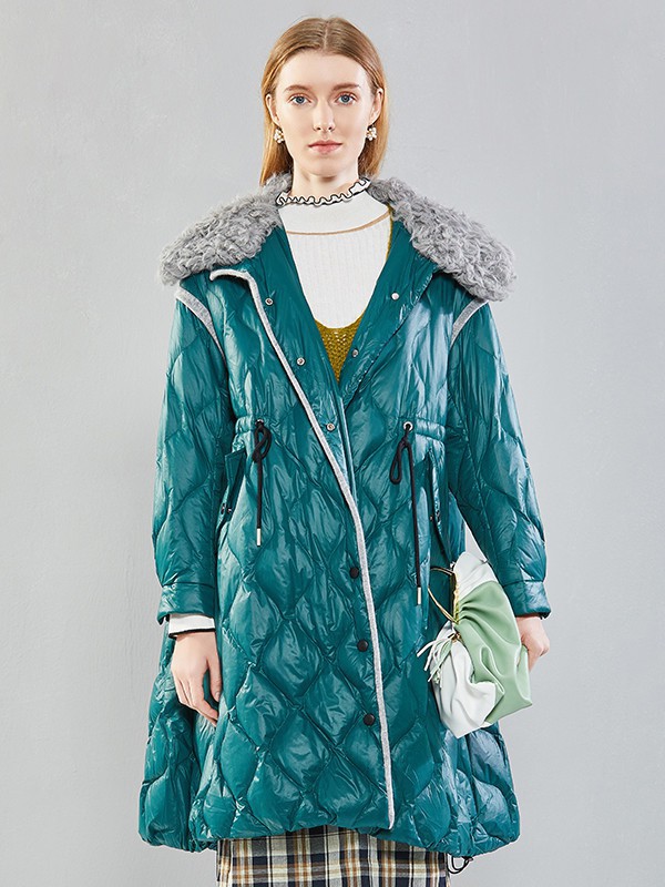 恺诗依女装2022秋冬季军绿色棉服