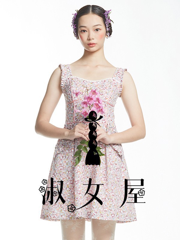 淑女屋女装2023春夏季白色连衣裙