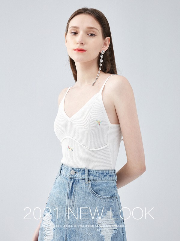 可可尼女装2023春夏季藏蓝色背心