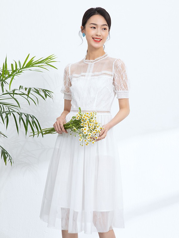 爱美斯2023春夏季白色连衣裙