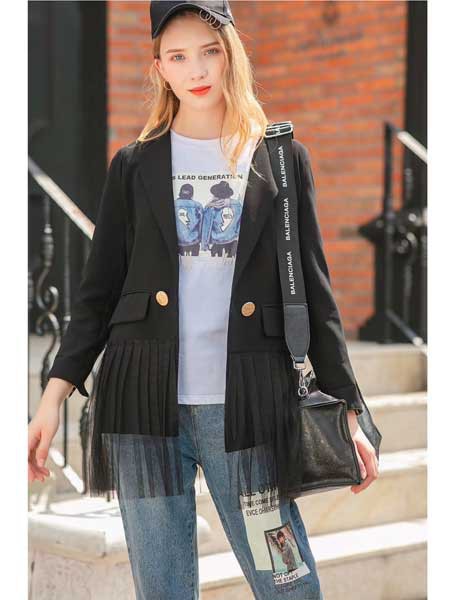 雨希女装2023春夏季白色T恤