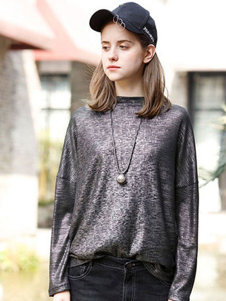 雨希女装2023春夏季黑色T恤