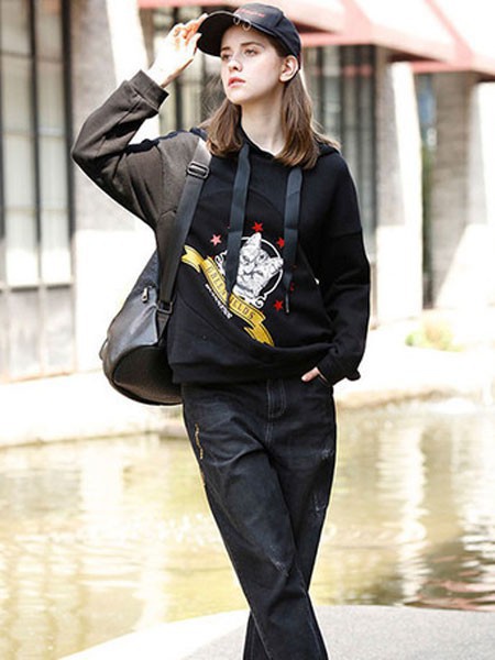 雨希女装2023春夏季黑色T恤