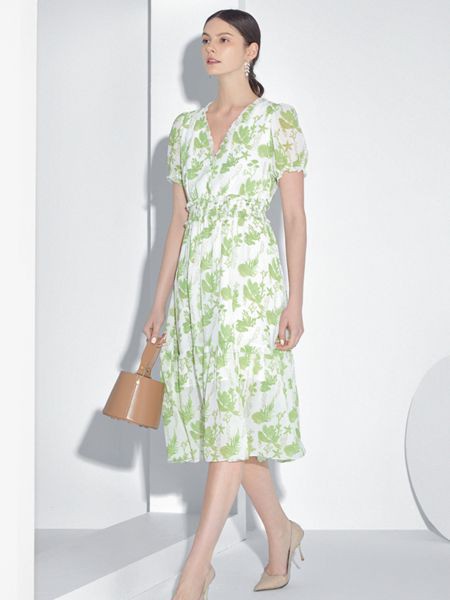 朗斯莉女装2023春夏季绿色连衣裙