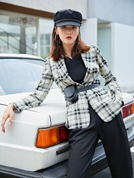 茜舞女装2022秋冬季黑色长裤