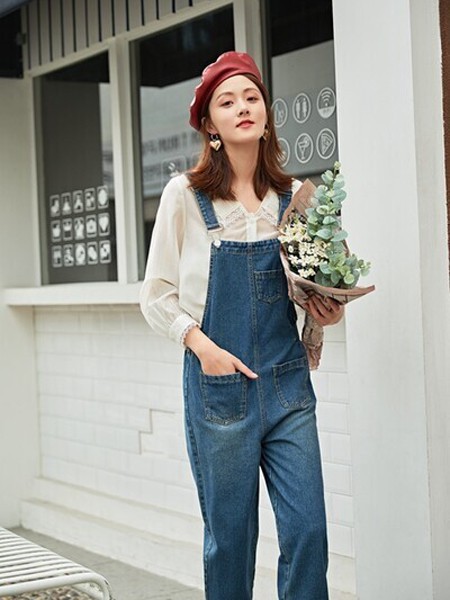 茜舞女装2022秋冬季藏蓝色背带裤