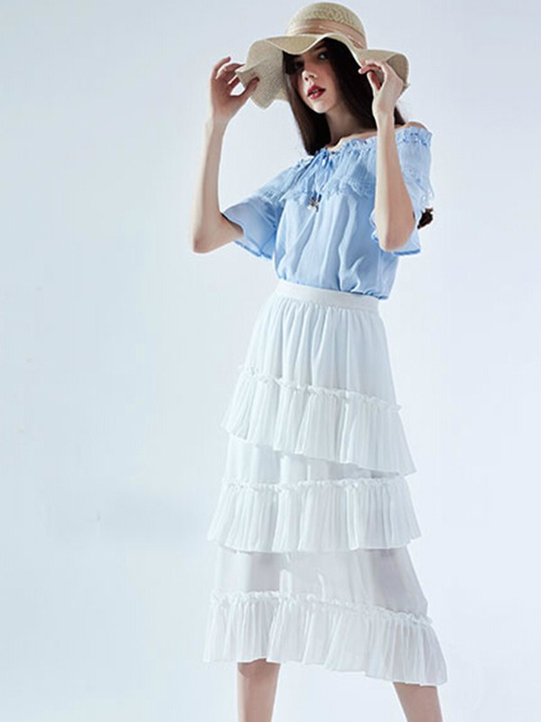 依然秀女装2023春夏季蓝色T恤