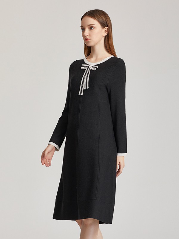 蕾朵女装2022秋冬季黑色连衣裙