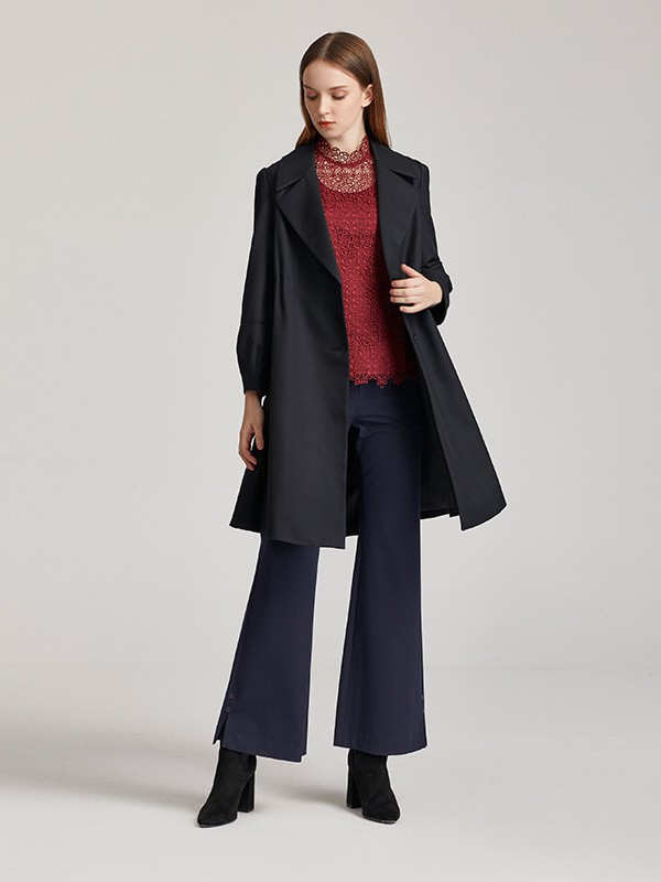 蕾朵女装2022秋冬季黑色喇叭裤