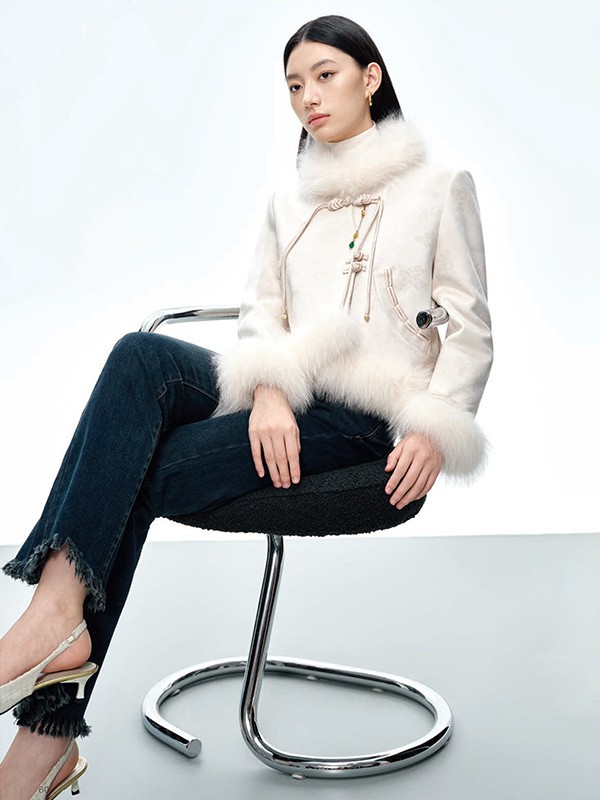 简约风情2024秋冬装女装